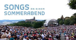 Perfomance live alle due serate del Festival „Songs an einem Sommerabend“ Würzburg, Austria, 2019